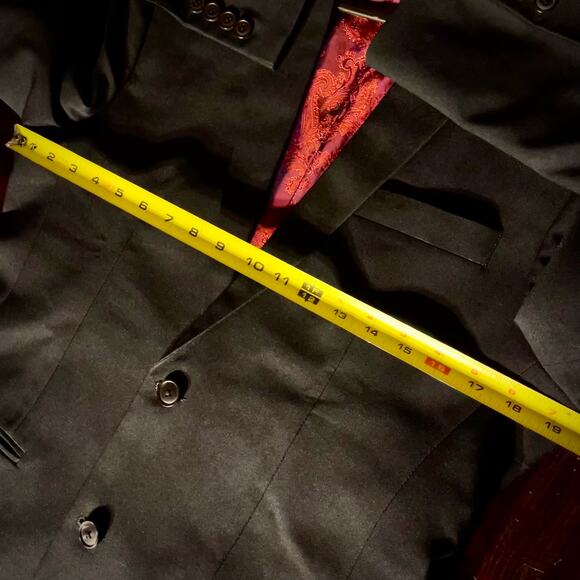 Hand Tailored Suit - Navy Blue with Red to Blue Iridescent Paisley Interior - Picture 5 of 8